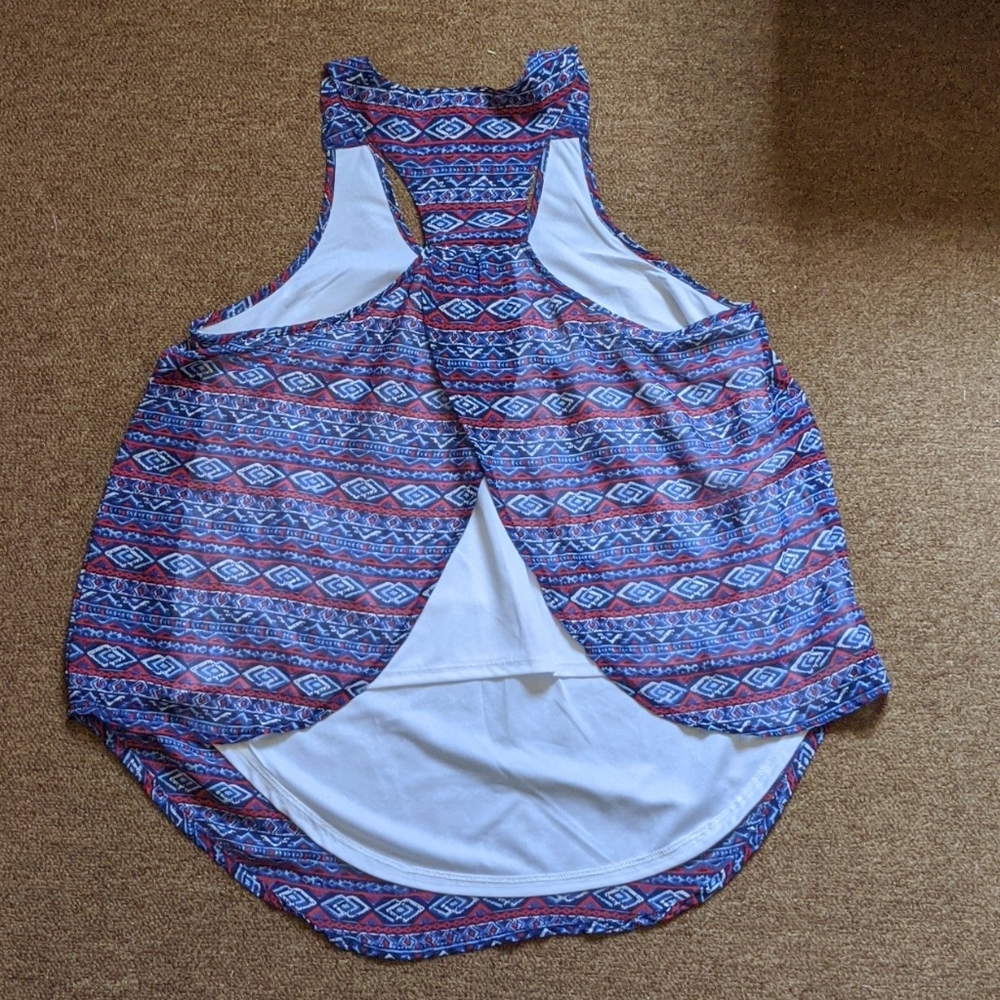 Tanktop - Picture 2 of 2